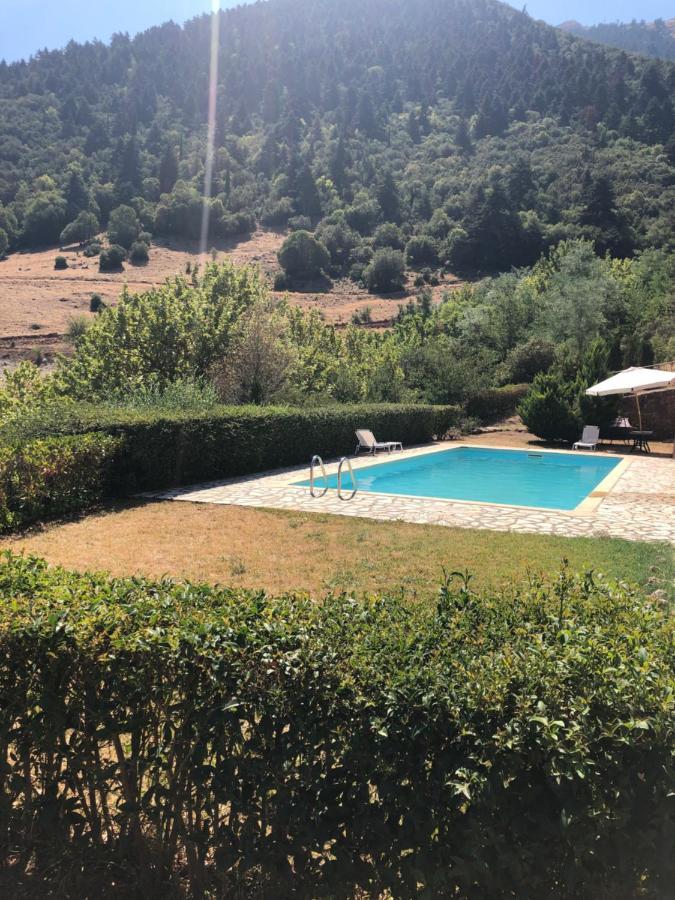 Luxurious Maisonette In The Countryside With A Pool Kalavryta Exterior foto